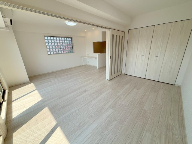 ORSUS新大阪の内装