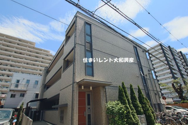 シャルマンの外観