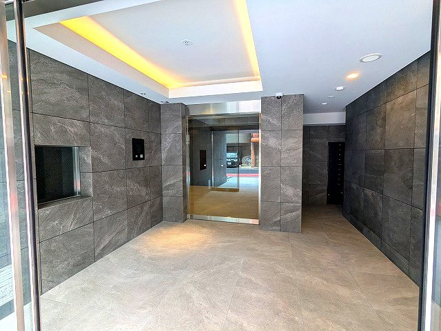 URBANEX上野の設備|瀟洒なエントランスです