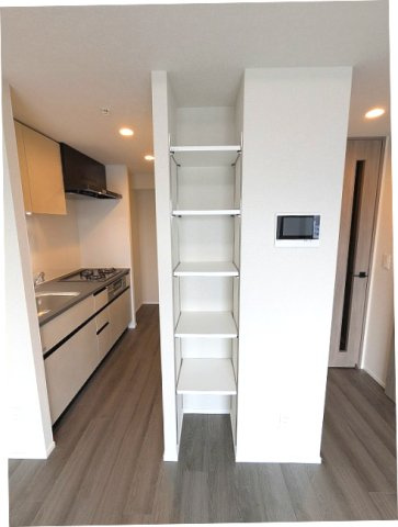 URBANEX上野の設備|リビングに便利な収納付きです