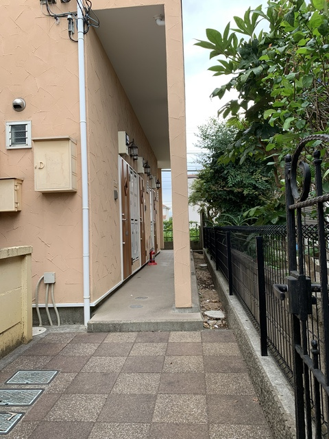 フェリーチェ湘南台のエントランス