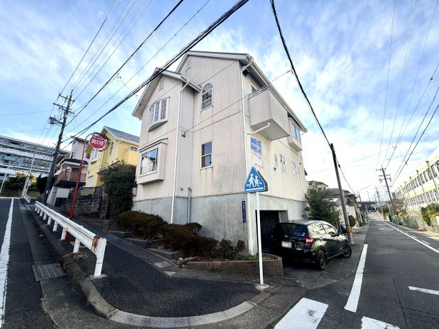 千種区宮根台二丁目戸建の外観|おしゃれな外観です