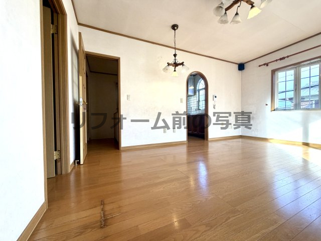 千種区宮根台二丁目戸建の居間・リビング|使いやすい居間です