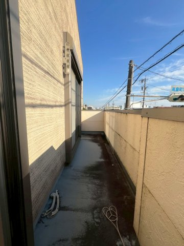 刈谷市高倉町のバルコニー|2階南側ルーフバルコニー。日当たり良好です！