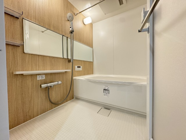 ベルシャトー瑞穂の浴室|きれいなお風呂です