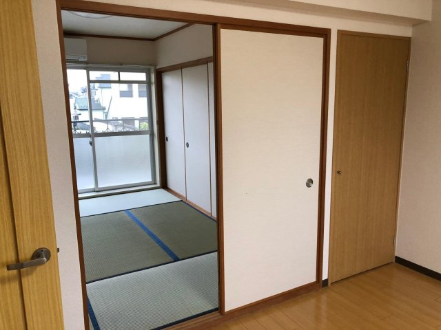 今枝マンションの居間・リビング|居間です