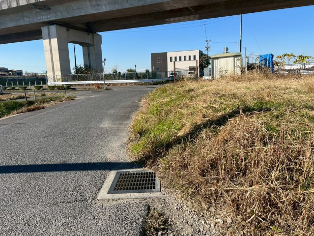 知立市八橋町山田谷の前面道路含む現地写真