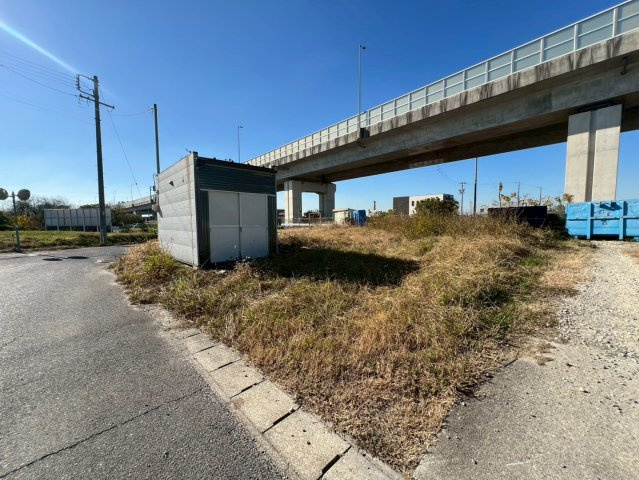 知立市八橋町山田谷の前面道路含む現地写真