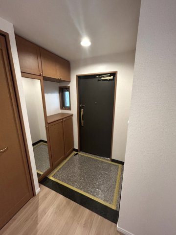  Tステージ前山グランヴィル・エステの玄関|シンプルで使いやすい玄関です