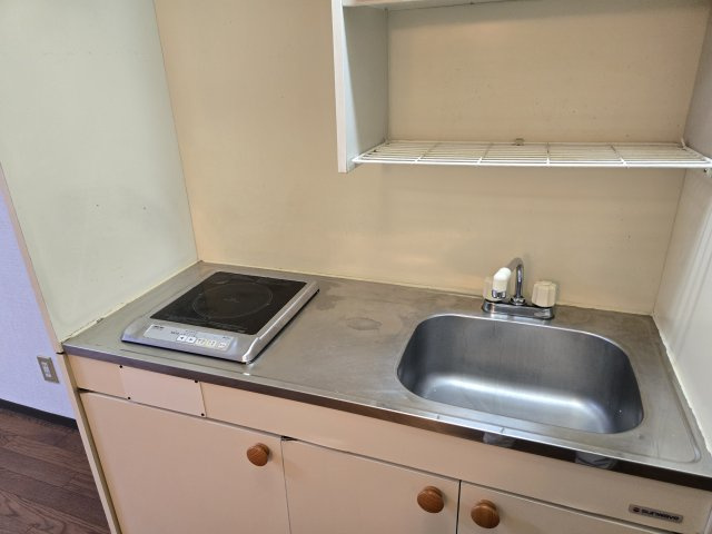 コスモス御前場のキッチン|コンパクトなキッチンで掃除もラクラク