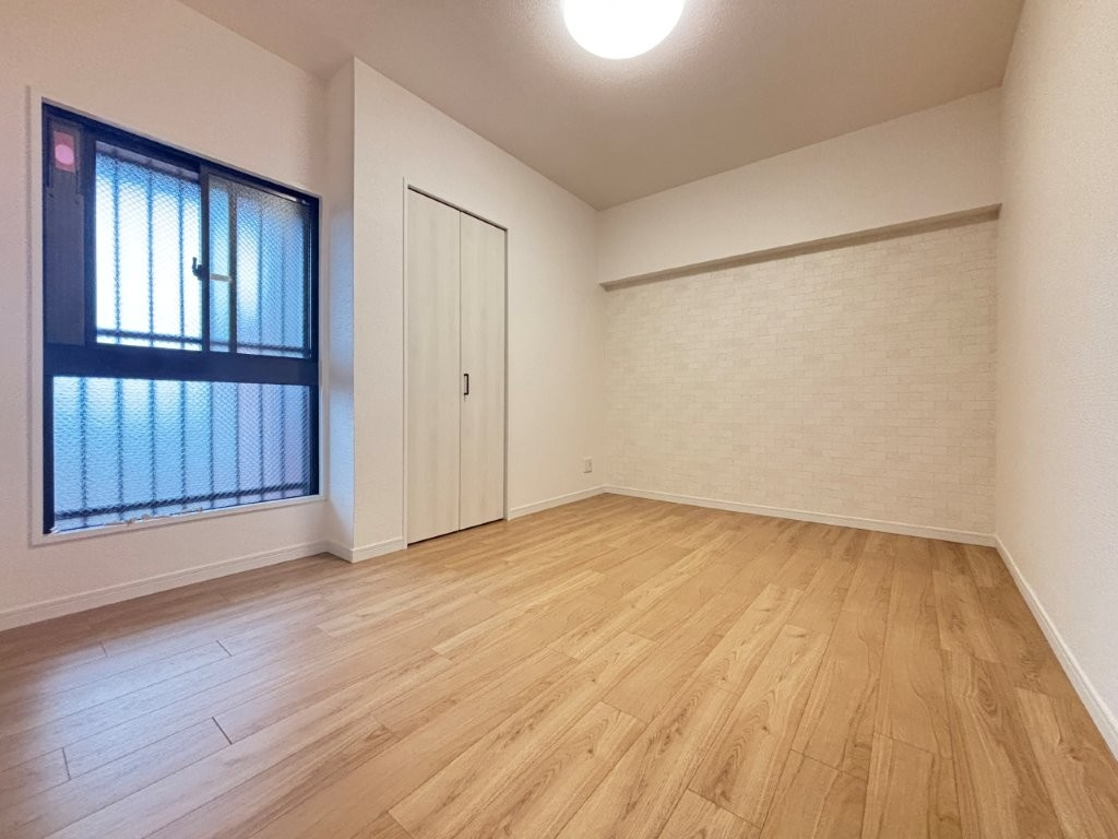 ライオンズガーデン中小田井A棟の洋室|コンパクトで使いやすい洋室です