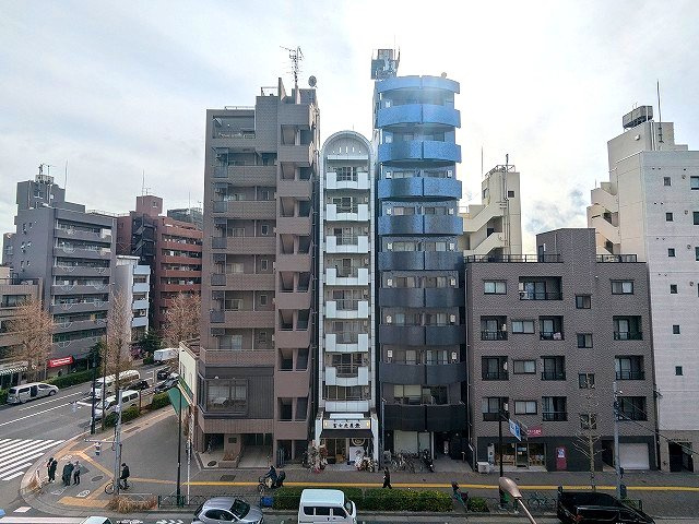 SEASON FLATS浅草六丁目の設備|5F、南向き日当り良好