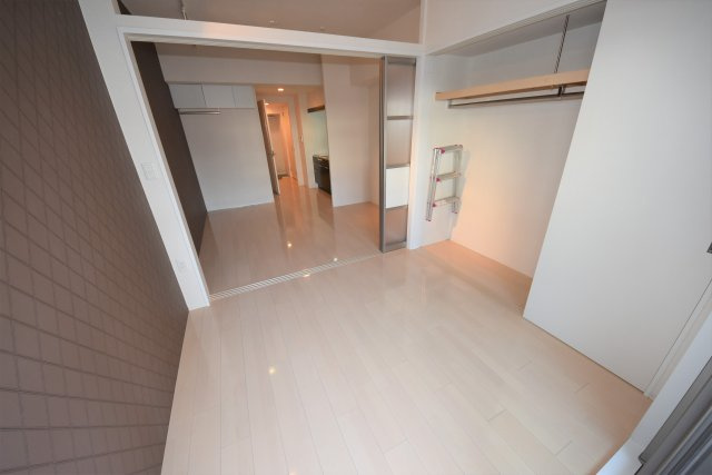 セレニテ本町エコート