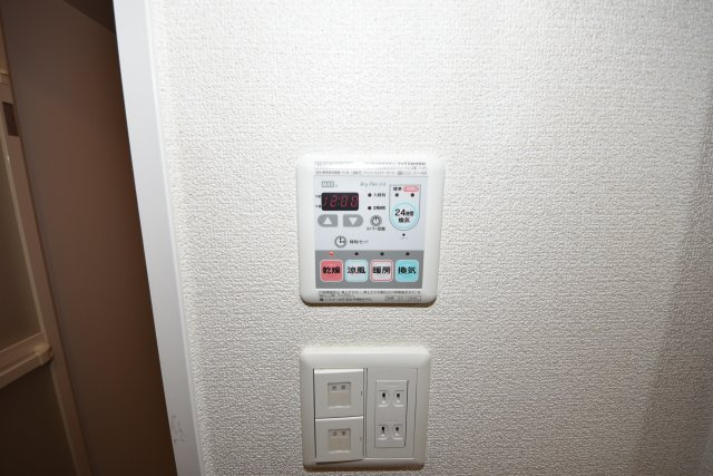 セレニテ本町エコート