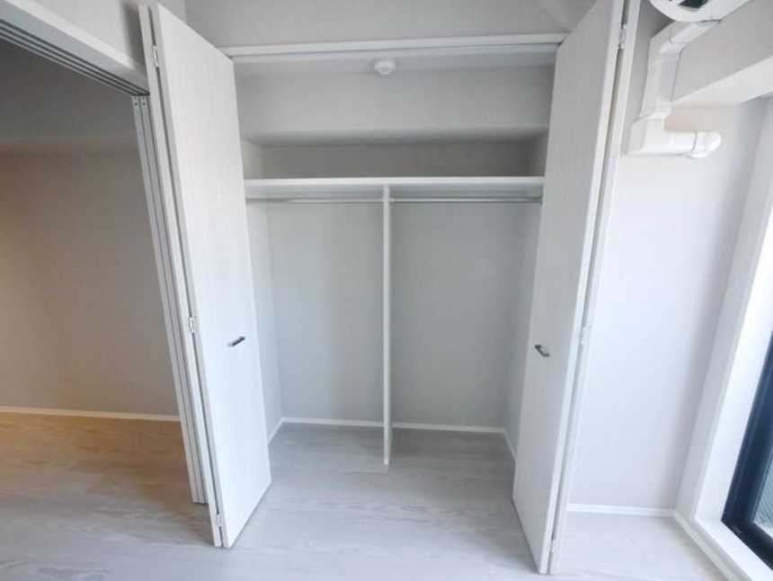 ドゥーエ二子新地　駅近　築浅　オートロックの収納