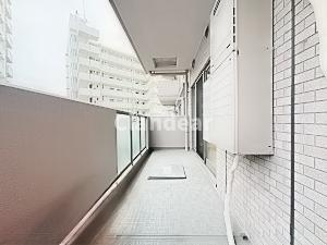 アーバンキャッスル新小岩のバルコニー|ドキドキの新生活も、安心してスタート。ぴったりの住まいを見つけませんか？クランディアが一緒に住まい選びをサポートします‼　まずは、お気軽にお問合せください　＃クランディア