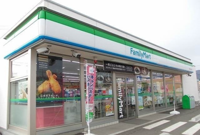 【周辺】 | ルスカＡ | ファミリーマート上大井店まで550m