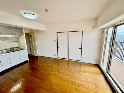 【居間・リビング】 | 岸和田コーポラス壱号棟