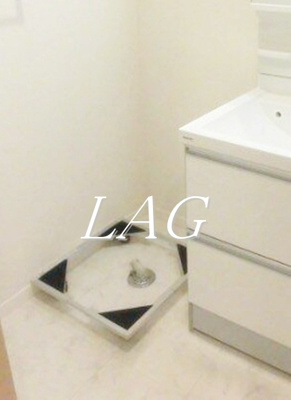 【設備】 | ミナクル田園調布 | 室内洗濯機置き場です。