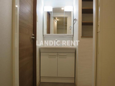 【洗面所】 | Mitte