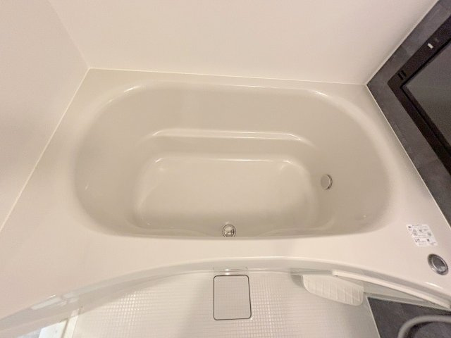 プレジオ東三国の浴室