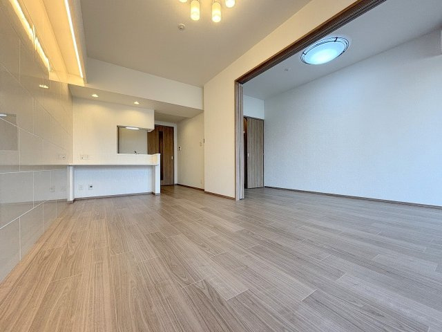 プレジオ東三国の居間・リビング