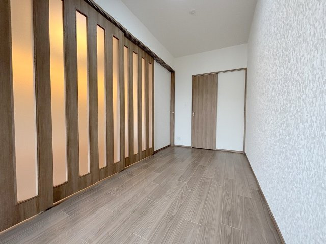 プレジオ東三国の洋室