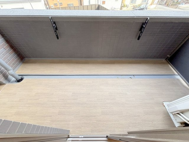 プレジオ東三国のバルコニー