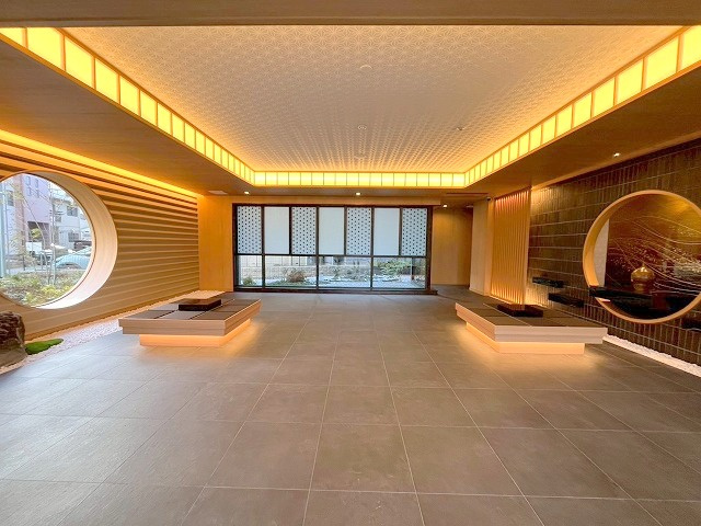 プレジオ東三国のロビー