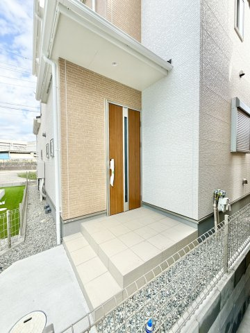 明石市二見町東二見の玄関