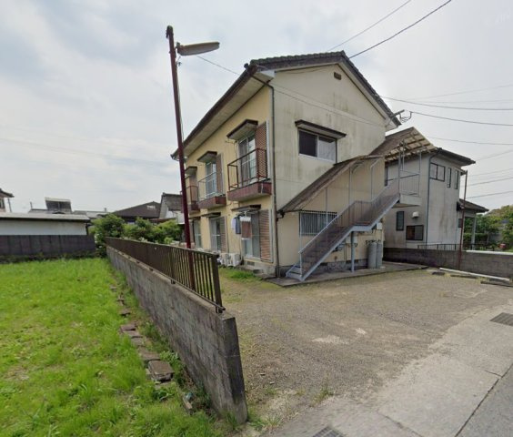 都城市　一棟アパートの外観