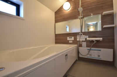 【浴室】 | ～千歳烏山駅の邸宅　新築戸建～