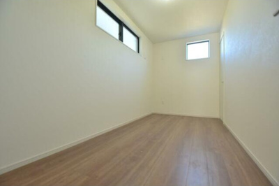 【洋室】 | ～千歳烏山駅の邸宅　新築戸建～