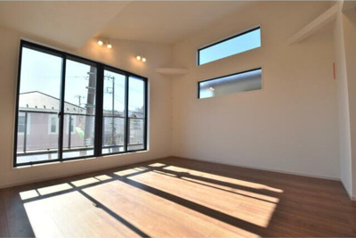 【居間・リビング】 | ～千歳烏山駅の邸宅　新築戸建～