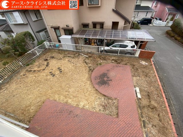 【庭】 | 野田市西三ヶ尾 | 陽当たりを感じられる庭は、洗濯物干しや物置スペースとしても実用的。敷地の広さがあるからこそ、将来的な活用方法も広がります。暮らしに余白をもたらす“もう一つのリビング”のような存在です。