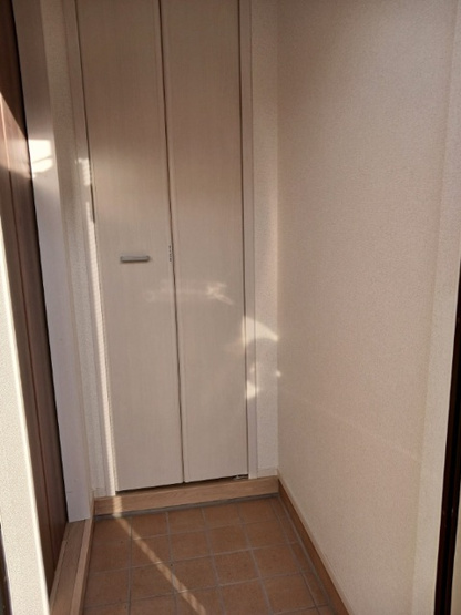 【玄関】 | プラシードピアッツァ