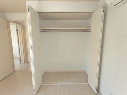 グレーシャーブルーの設備