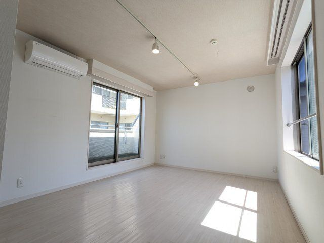 グレーシャーブルーの内装