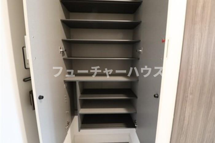 C＆A－Ⅰの玄関