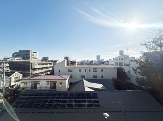 【展望】 | 眼前に広がる空の雄大さと、このお部屋の自慢の一つである「眺望」をご覧ください。毎日、この景色を独り占めできる新生活に夢が広がります。～即日のご見学可能～　お問合せはお気軽にどうぞ。