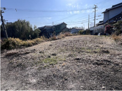 知多市岡田字向山　売り土地