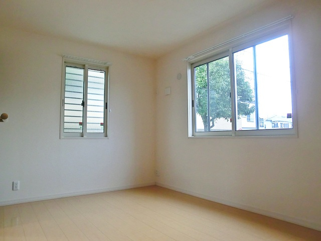 クローバーハウスの居間・リビング|二面採光で明るいお部屋！