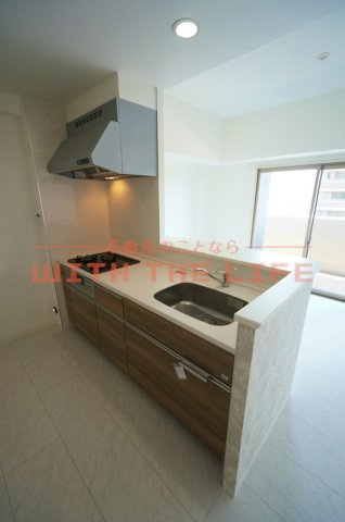 アーバンコート中央町【キャッシュバック対象】のキッチン|きれいなキッチンです