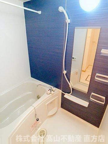 北九州市八幡西区木屋瀬３丁目のアパートの浴室