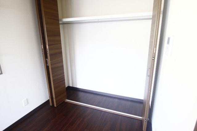 アイランドビル１６の収納