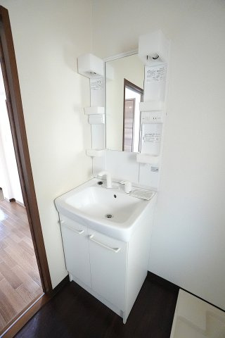 アイランドビル１６の洗面所