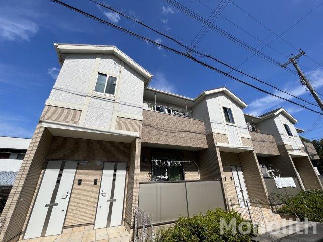 ガーデンホームの外観