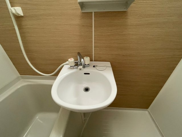 ウィン蛍池の洗面所