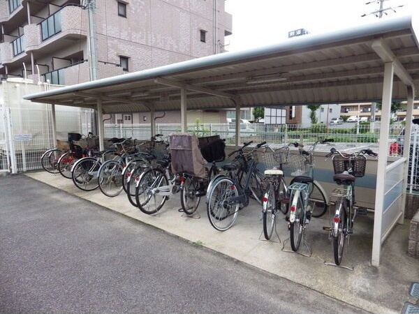 ベルコリーヌ瑞穂のその他共用部分|駐輪場