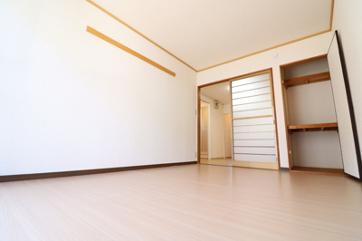 【洋室】 | コートプレジオ | ゆったりした洋室です